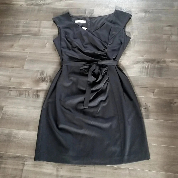 NWT Brenda Beddome black midi faux wrap with ruched front dress - Picture 2 of 5